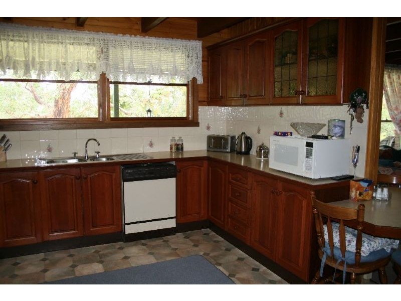 32 Braniffs Road, Jeeralang Junction VIC 3840