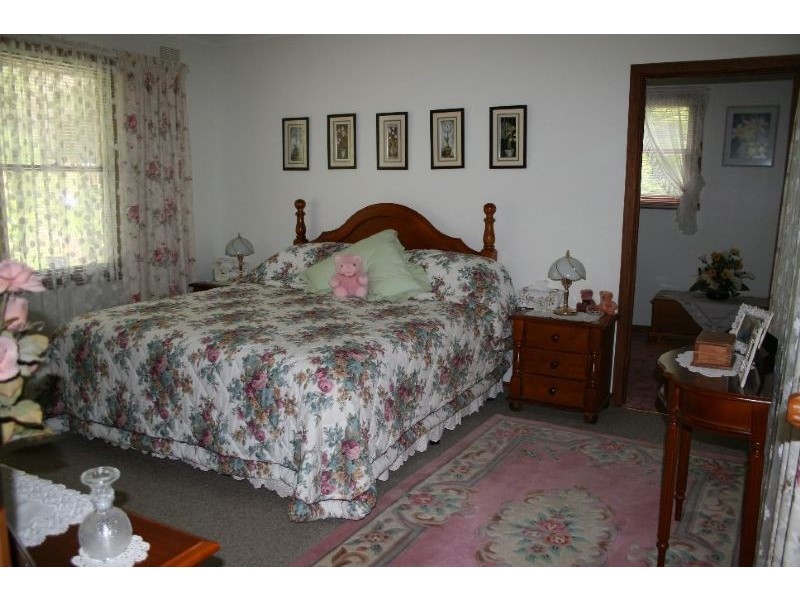 32 Braniffs Road, Jeeralang Junction VIC 3840