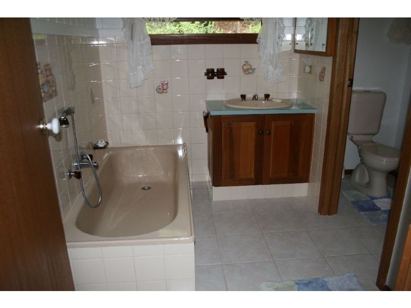 32 Braniffs Road, Jeeralang Junction VIC 3840
