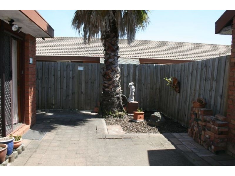 29 Cove Place, Morwell VIC 3840