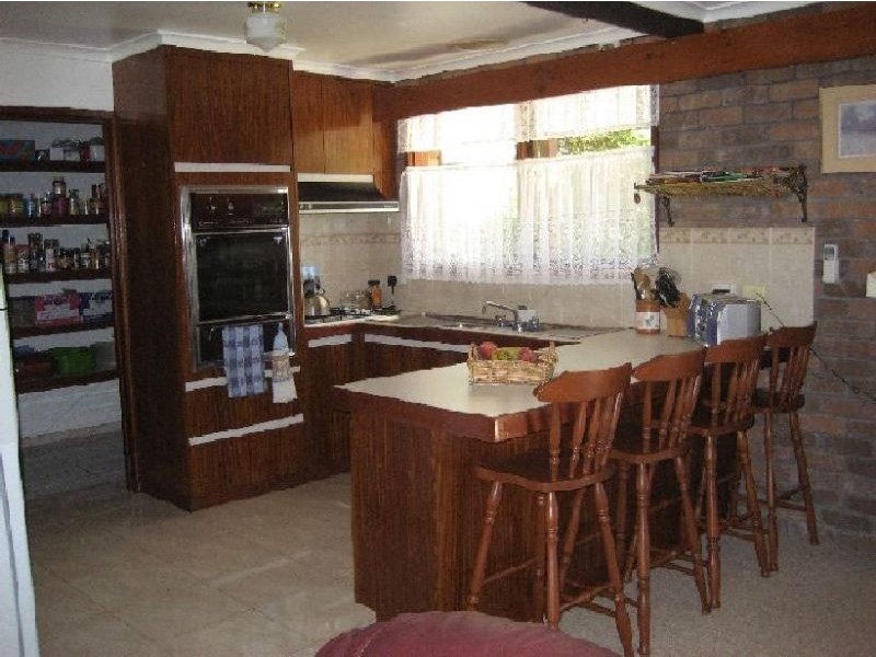 15 Trovatello Place, Tyers VIC 3844