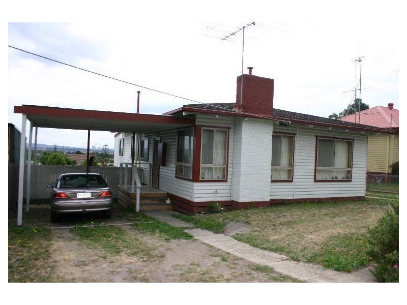 21 Hyland Street, Morwell VIC 3840