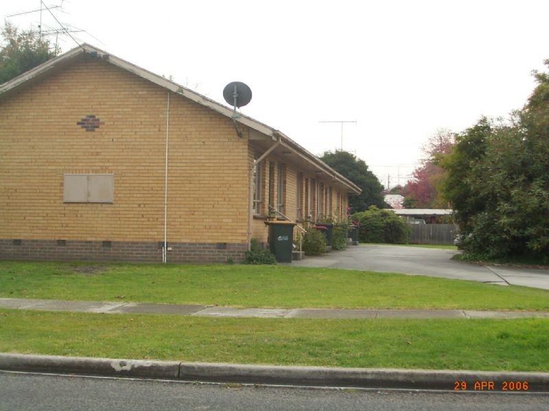 4/11 Travers Street, Morwell VIC 3840