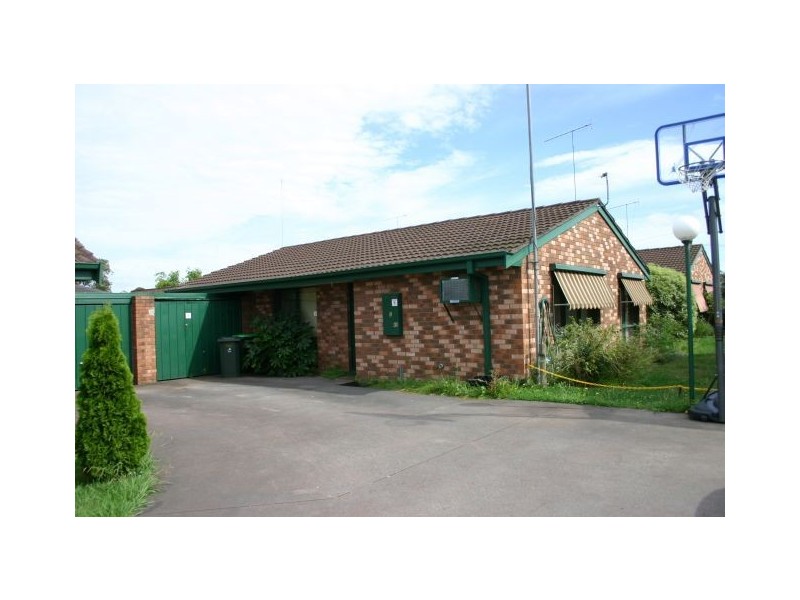 2/49 Waratah Drive, Morwell VIC 3840