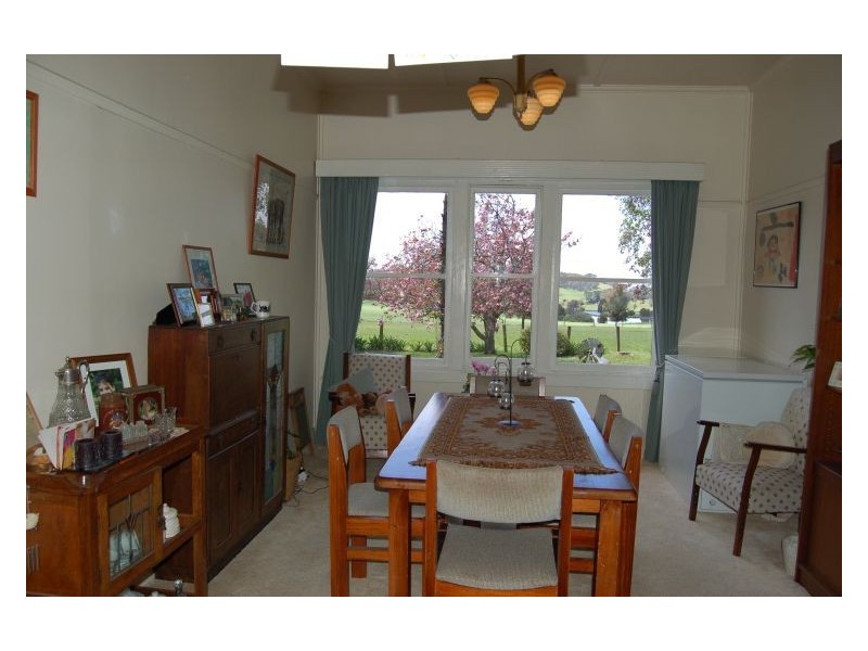 1545 McDonalds Track, Narracan VIC 3824