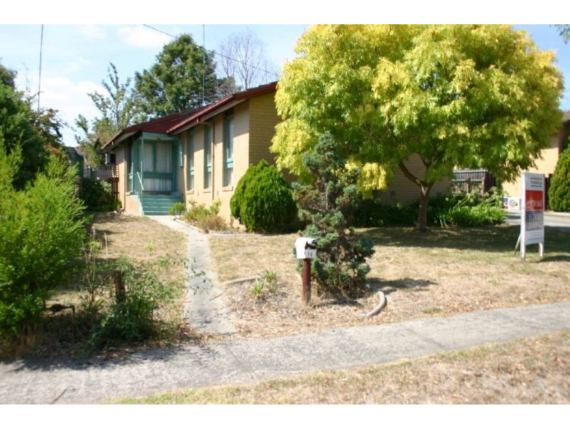 16 Maple Crescent, Churchill VIC 3842