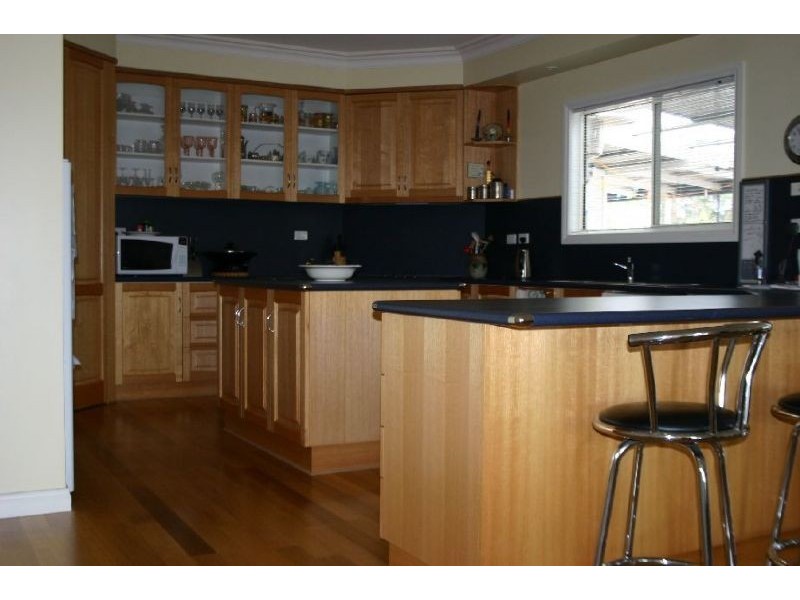 21 (Lot 8) Palm Grove, Morwell VIC 3840