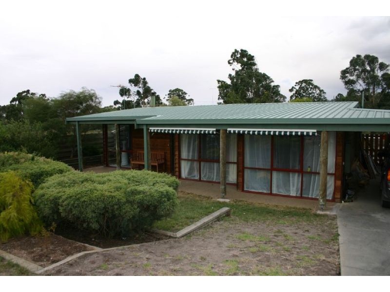 15 Albert Street, Yinnar VIC 3869