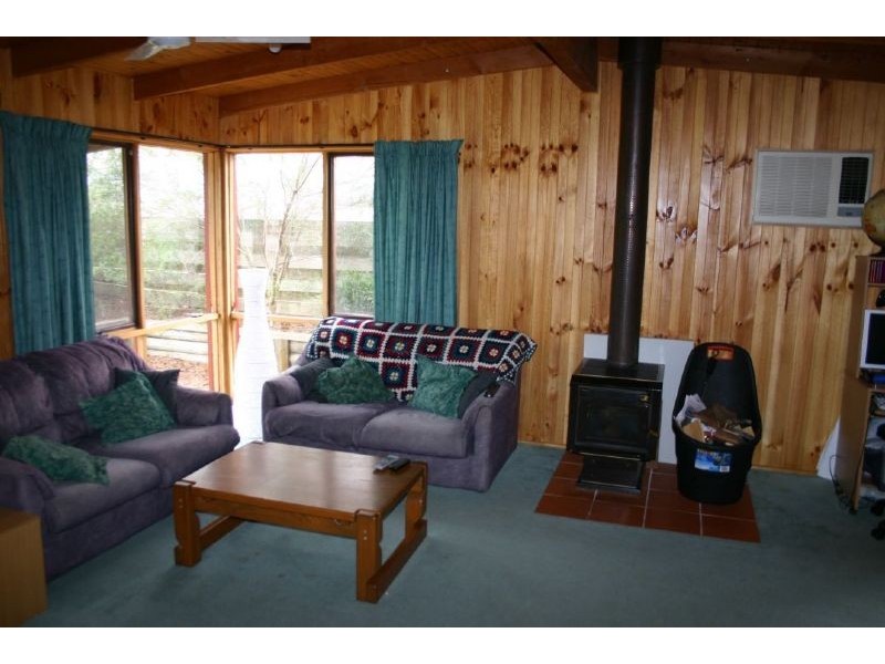 15 Albert Street, Yinnar VIC 3869