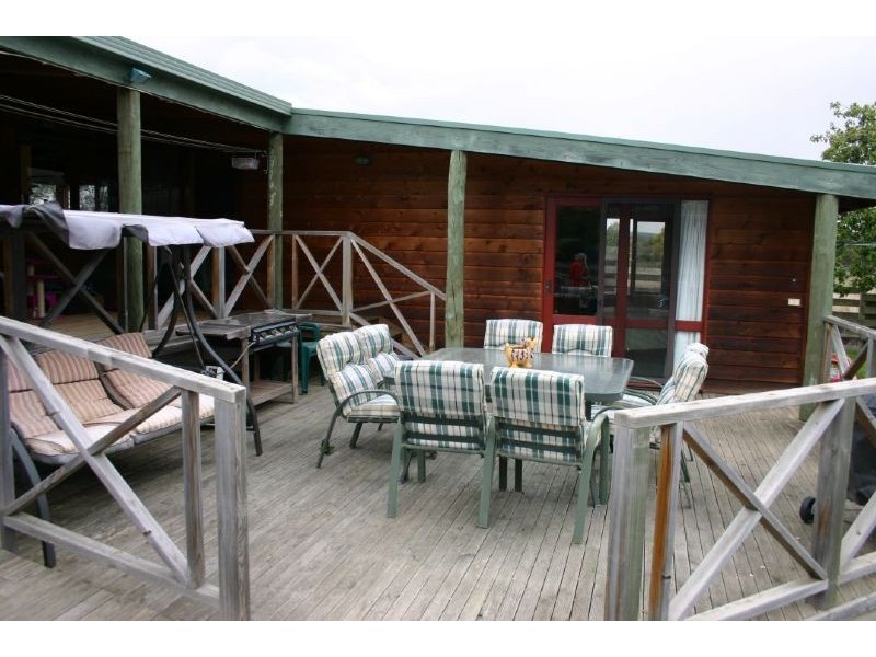 15 Albert Street, Yinnar VIC 3869