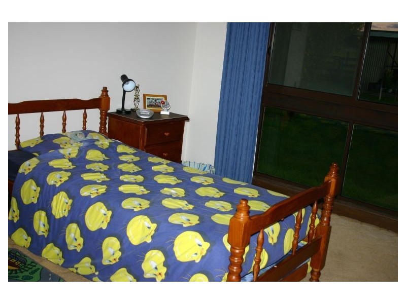 10 Fenton Way, Hazelwood North VIC 3840