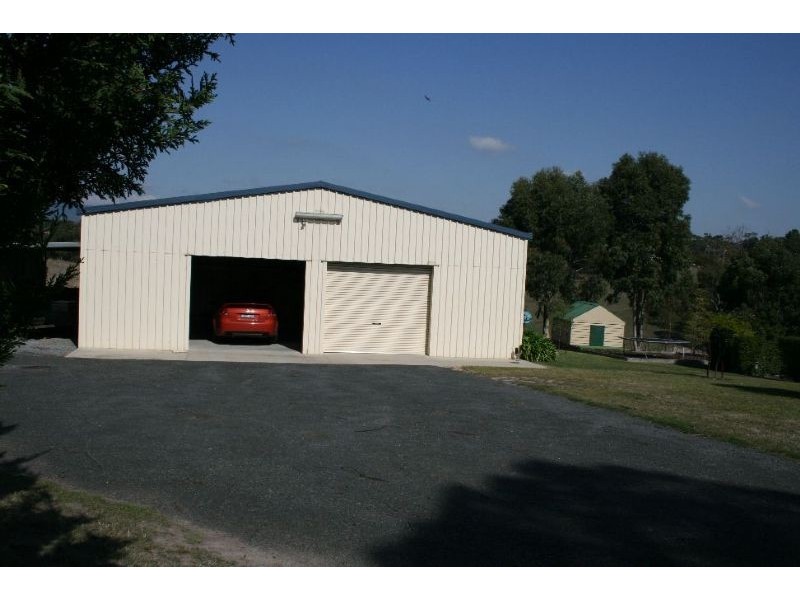 30  Glanville Crescent, Hazelwood North VIC 3840