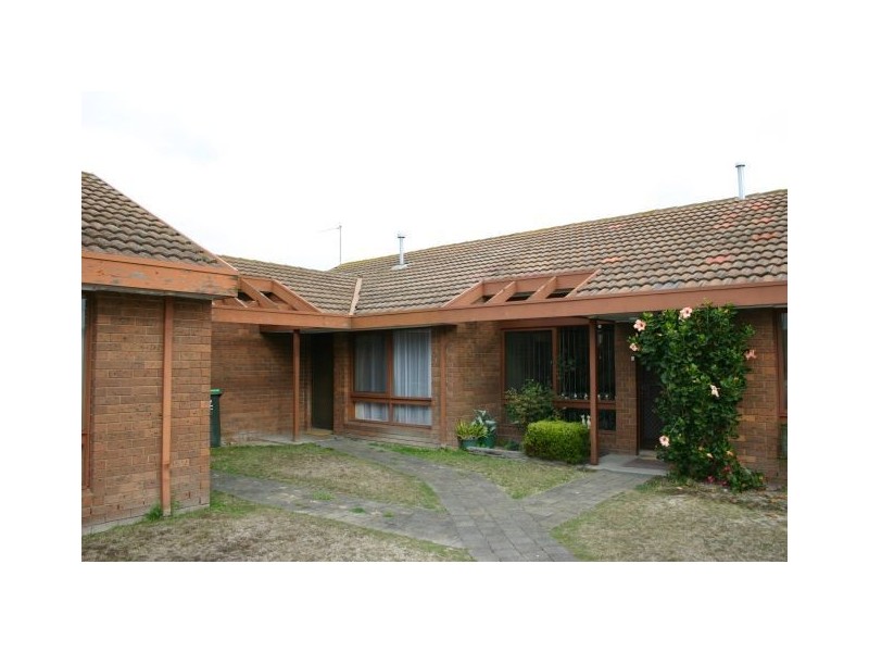 38 WESTVALE DRIVE, Morwell VIC 3840