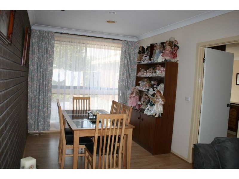 41 Auchterlonie, Churchill VIC 3842