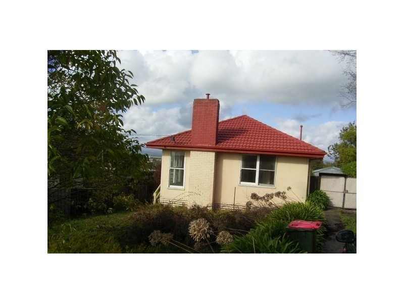 64 Robertson Street, Morwell VIC 3840