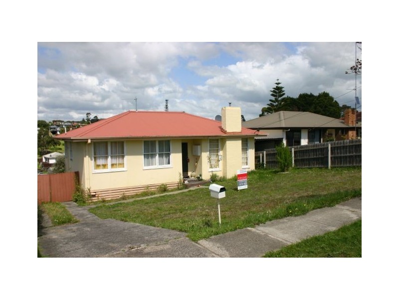 34 Robertson Street, Morwell VIC 3840