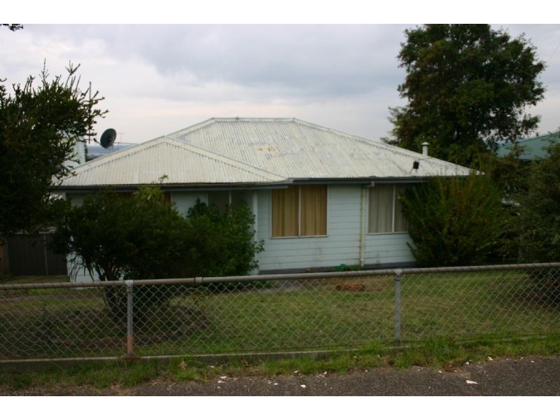 18 Hunt Street, Morwell VIC 3840