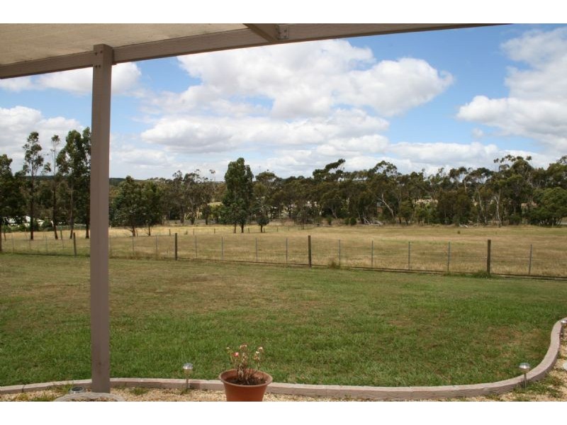 35 Buurman Drive, Hazelwood North VIC 3840