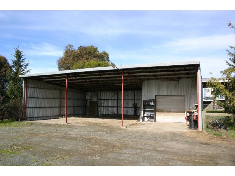 45 Cahills Road, Glengarry VIC 3854