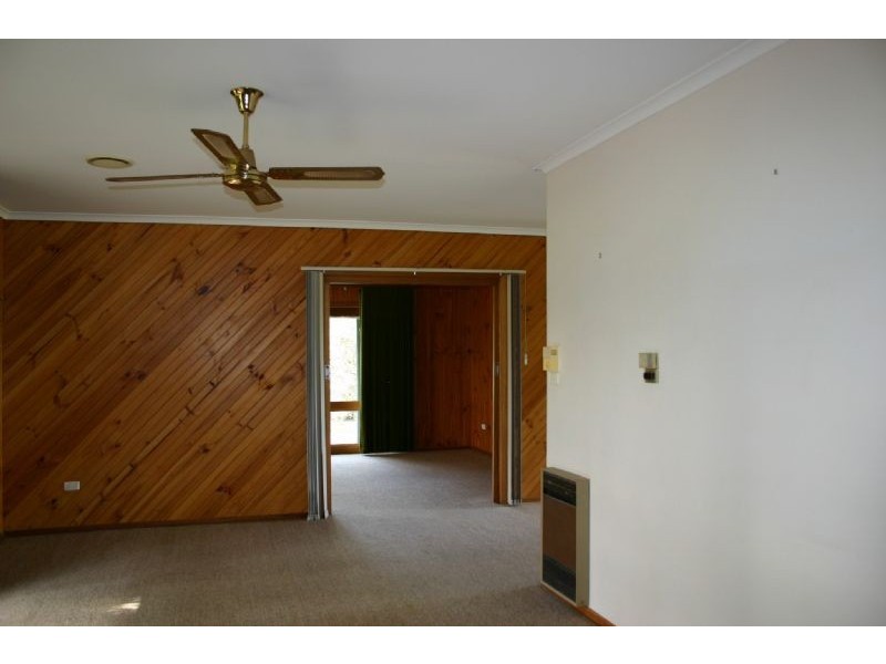 45 Cahills Road, Glengarry VIC 3854