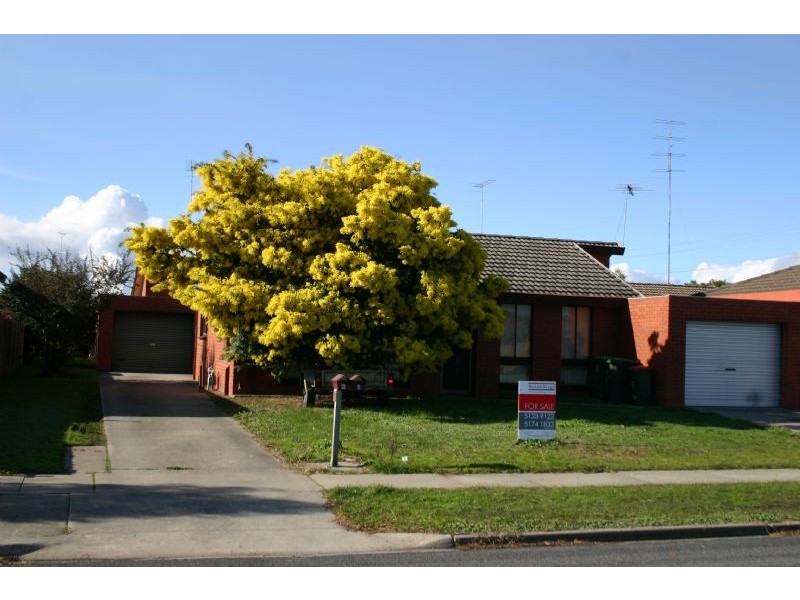 1&2/34 Bridle Road, Morwell VIC 3840