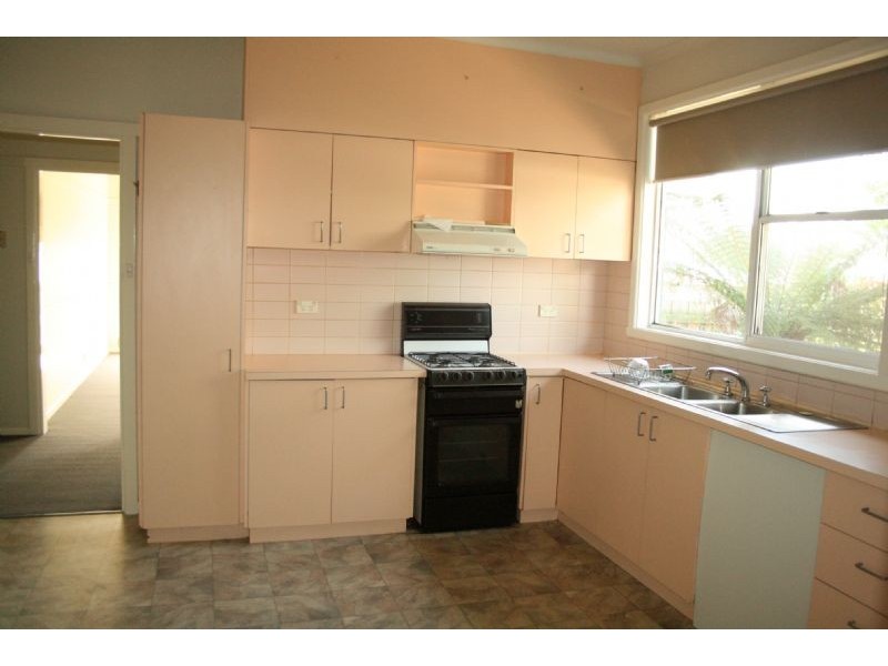 20 BUNA STREET, Morwell VIC 3840