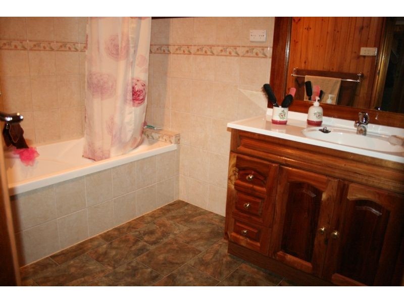 37 Penaluna Street, Boolarra VIC 3870