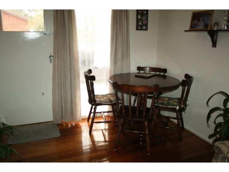 32 Maple Crescent, Churchill VIC 3842