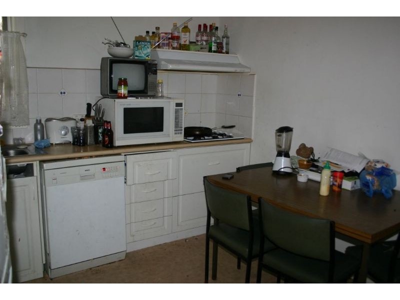 32 HOPETOUN AVENUE, Morwell VIC 3840