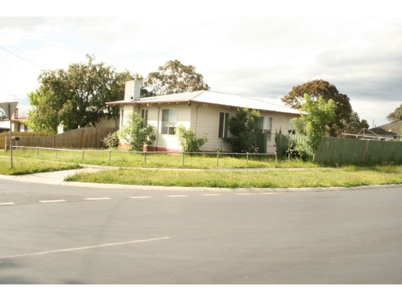 35 Donald Street, Morwell VIC 3840