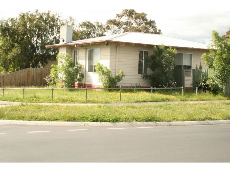 35 Donald Street, Morwell VIC 3840