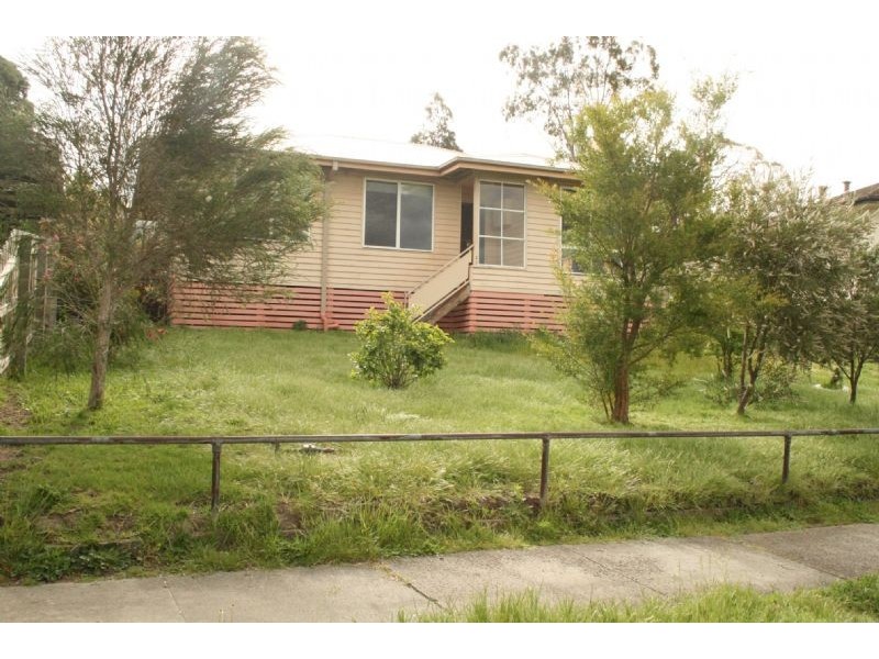 23 Hare Street, Morwell VIC 3840