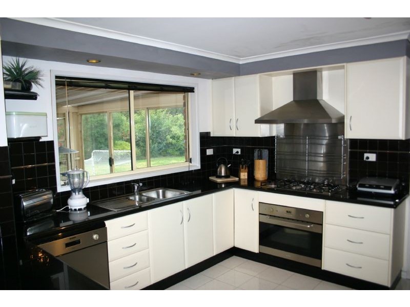 10 Rustic Crescent, Churchill VIC 3842