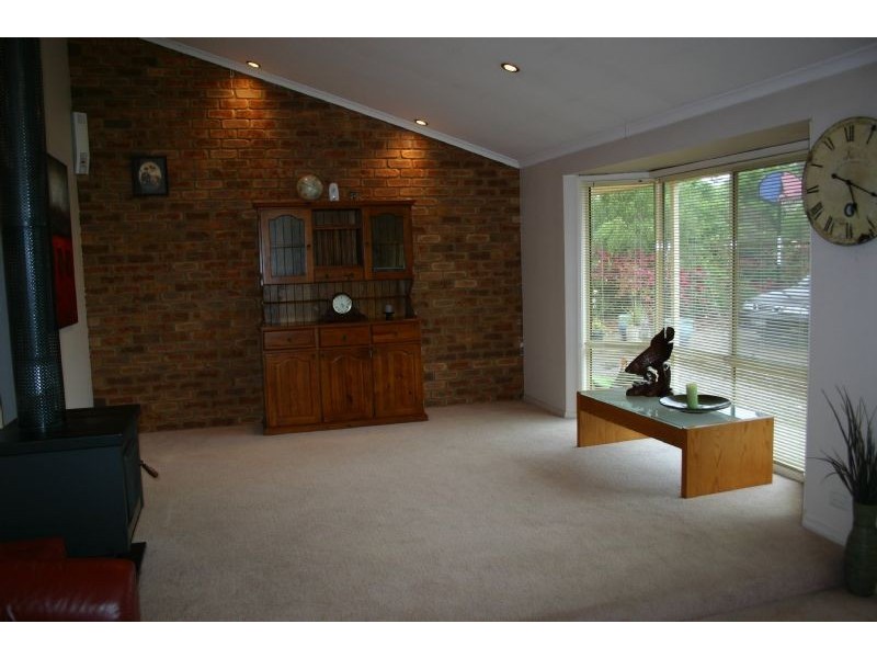 10 Rustic Crescent, Churchill VIC 3842