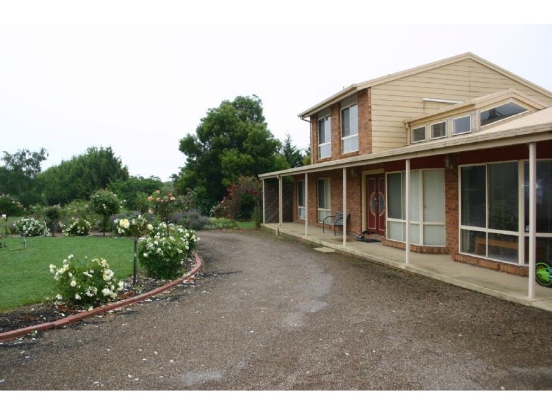 10 Rustic Crescent, Churchill VIC 3842