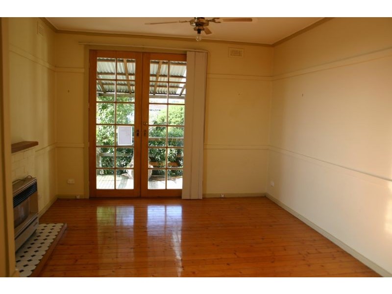 64 Churchill Road, Morwell VIC 3840