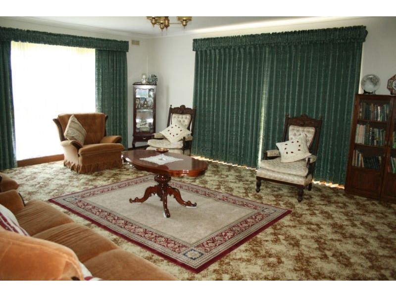 210 Switchback Road, Hazelwood VIC 3840