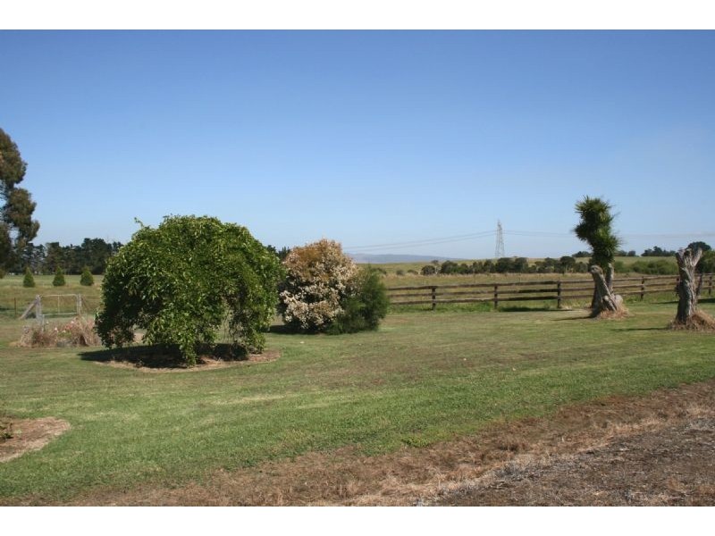 210 Switchback Road, Hazelwood VIC 3840