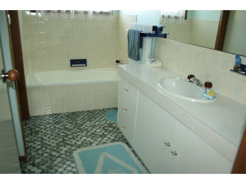 210 Switchback Road, Hazelwood VIC 3840