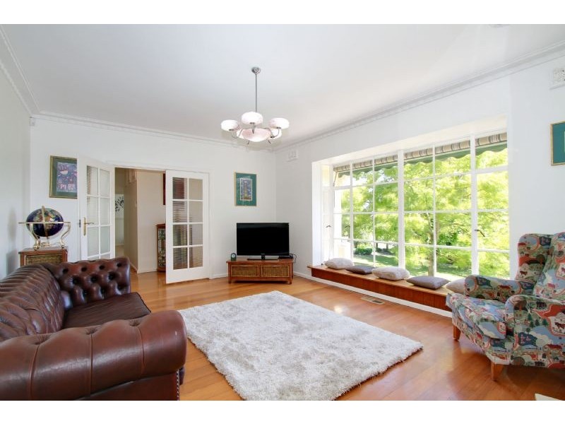 16 GRANYA GROVE, Morwell VIC 3840