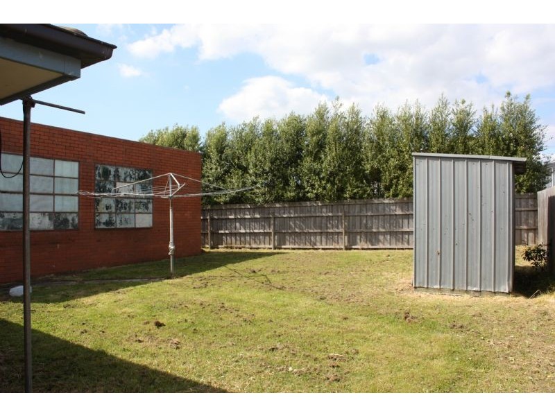 4 Banksia Crescent, Churchill VIC 3842