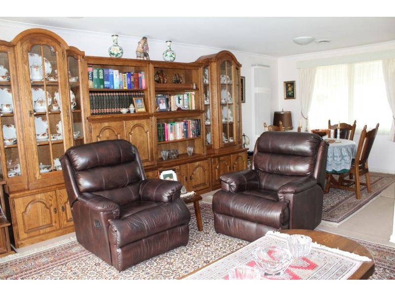 12 Latter Grove, Churchill VIC 3842