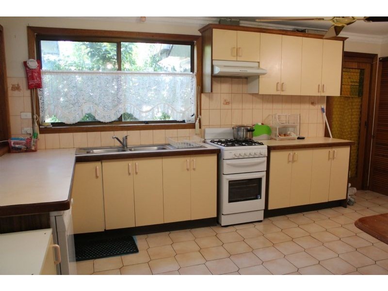 17 Kokoda Street, Morwell VIC 3840