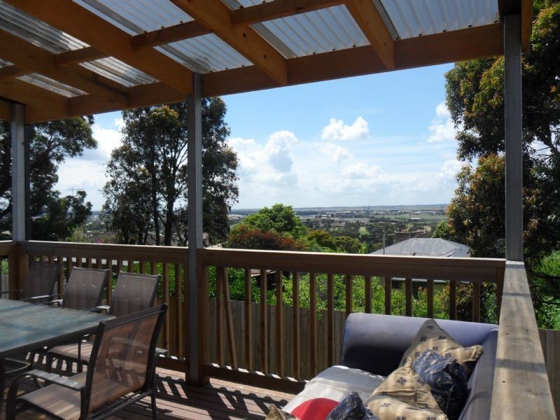 59 Mountain Grey Circuit, Morwell VIC 3840