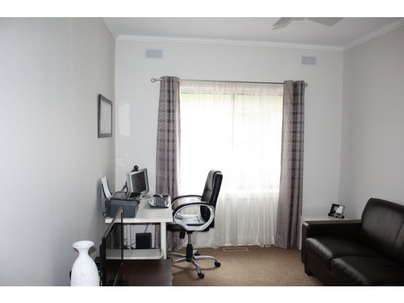10 Madden Street, Morwell VIC 3840