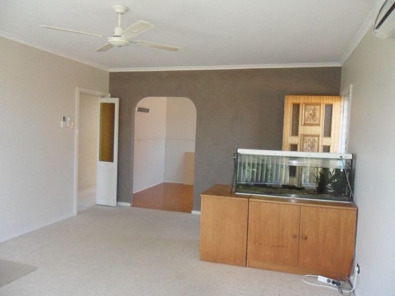 8 Howard Avenue, Churchill VIC 3842