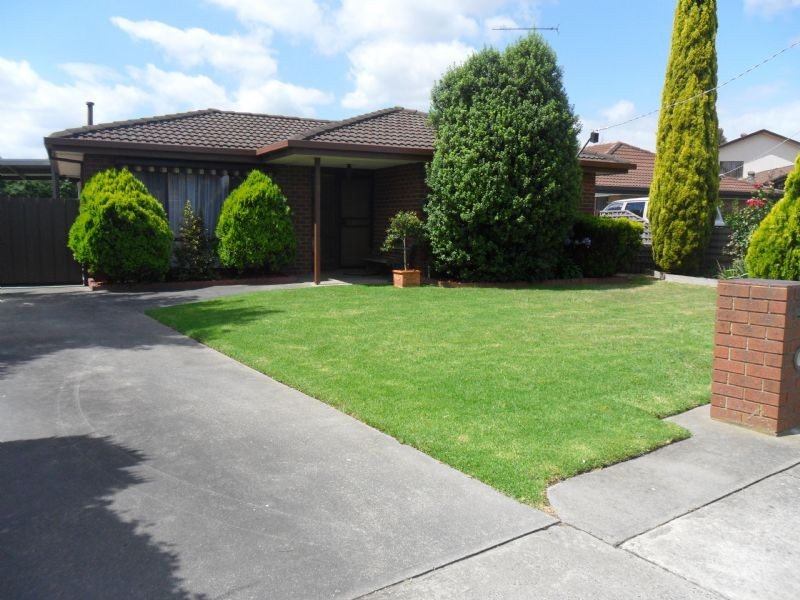1 Yanakie Court, Morwell VIC 3840