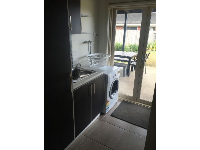 2 The Avenue, Morwell VIC 3840