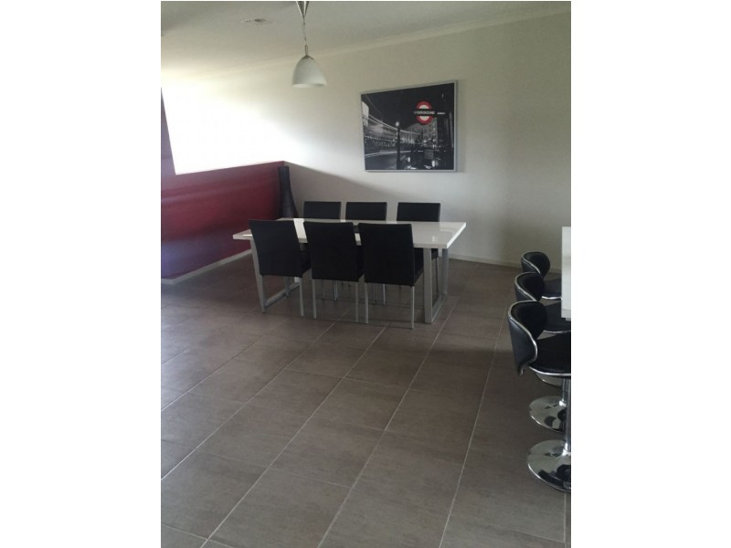 2 The Avenue, Morwell VIC 3840