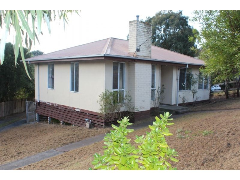 5 Kelly Street, Morwell VIC 3840